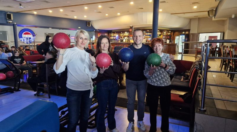 Wyjazd na kręgle 👋